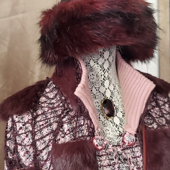 SALE 🎉Host Pick🎉 LUXURY 8 PC OUTFIT. See Listing for shop contributors! - Picture 6 of 17